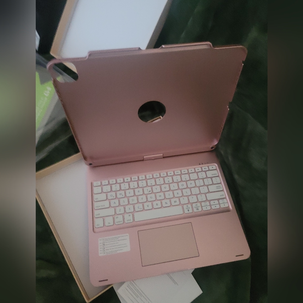 Brand new iPad pro case